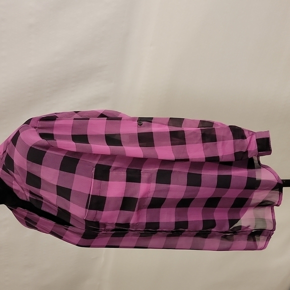 XHILARATION pink and black plaid sheer long sleeve button up blouse size small - Picture 3 of 13